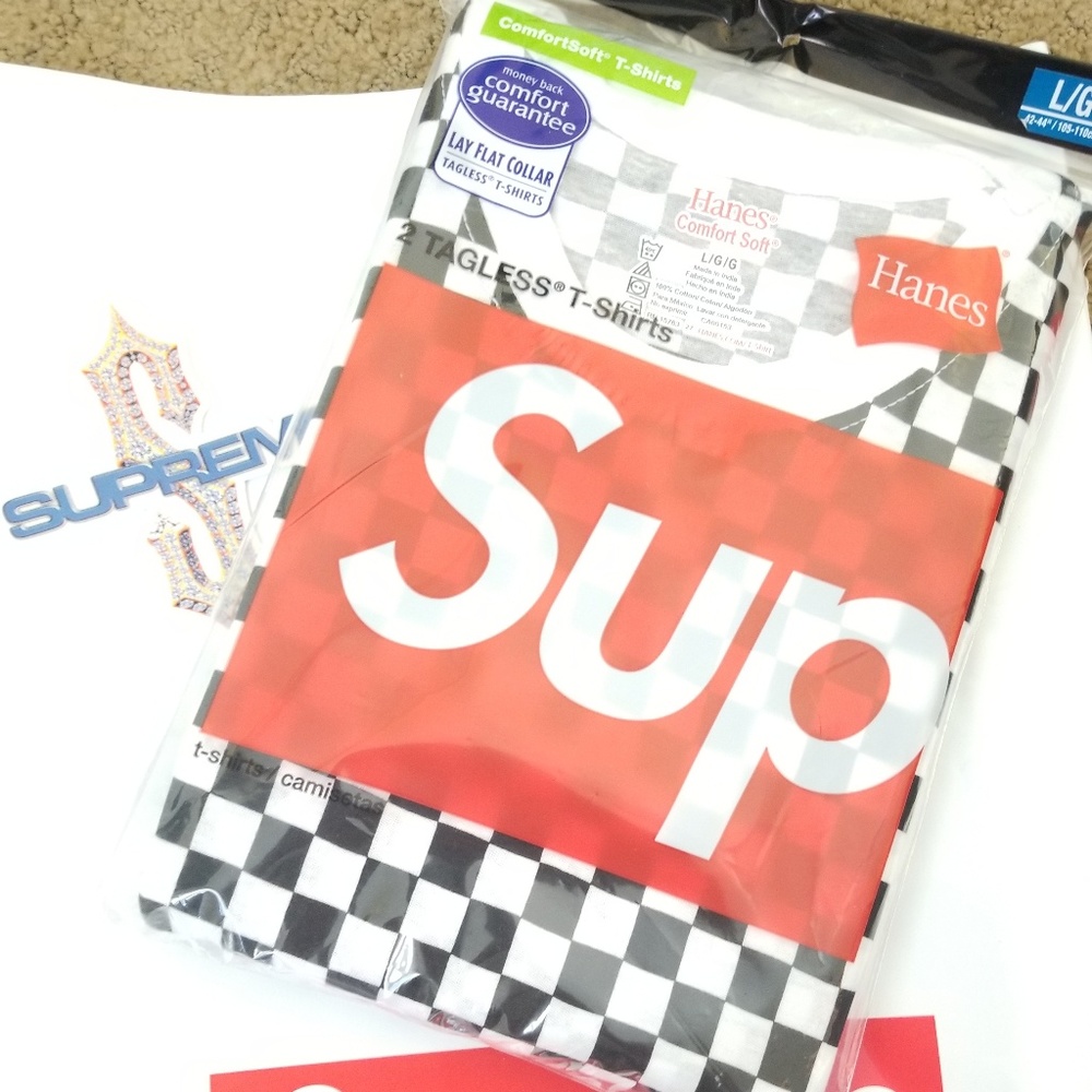 2Pack! Supreme x Hanes checkered tees